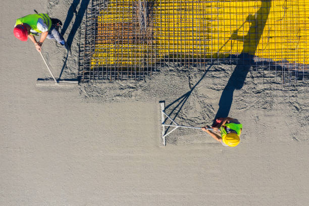 Best Concrete Sidewalk Installation in Land O Lakes, FL